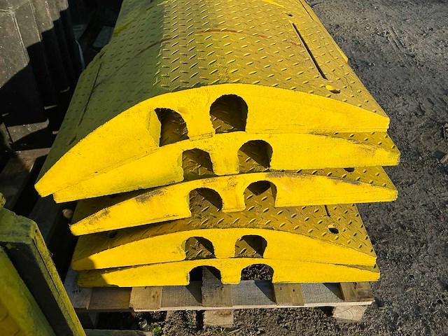 Kabelbrug (10x) - afbeelding 3 van  3