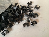 Kabelclips zwart, 7mm rond - afbeelding 1 van  2