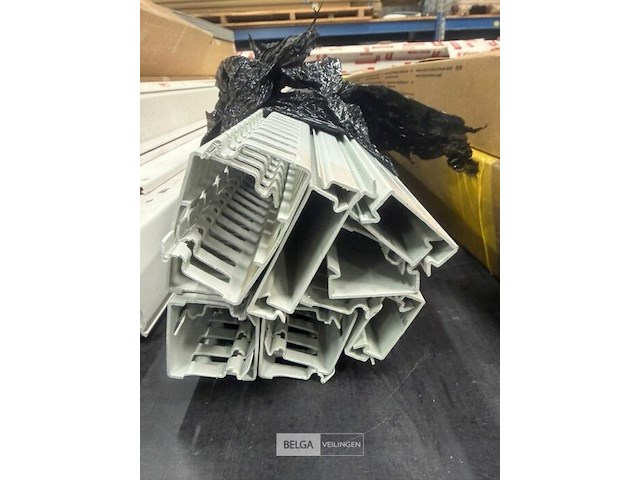 Kabelgoten legrand - afbeelding 1 van  2