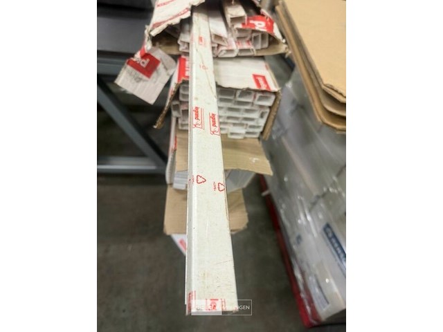 Kabelgoten legrand - afbeelding 2 van  2