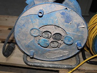 Kabelhaspel - blauwe behuizing kabelhaspel - 50m, gele kabel - afbeelding 2 van  2