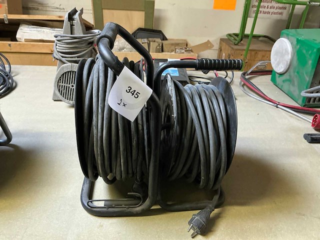 Kabelhaspel (2x) - afbeelding 1 van  3