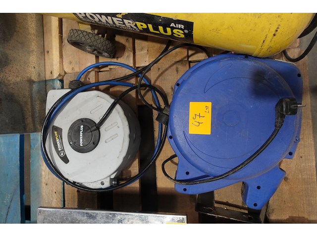 Kabelhaspel blauw + luchtslanghaspel - afbeelding 1 van  3