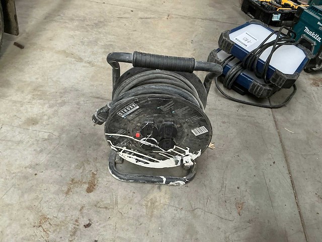 Kabelhaspel - afbeelding 1 van  3