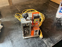 Kabelpelmachine - afbeelding 1 van  4