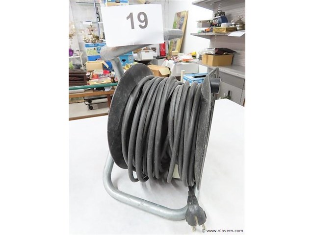 Kabelrol - afbeelding 1 van  3