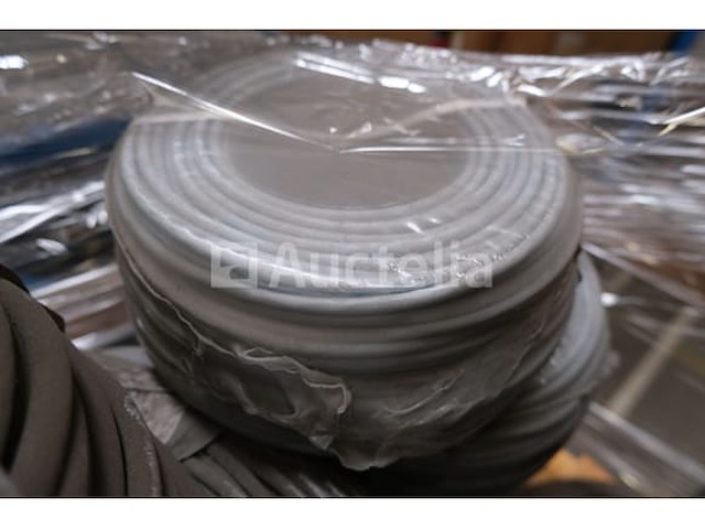 Kabels en mantels - afbeelding 5 van  8