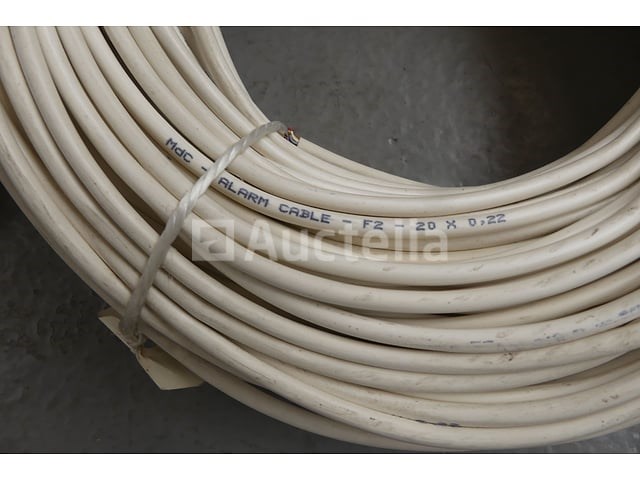 Kabels voor internet, telefoon, alarm - afbeelding 8 van  14