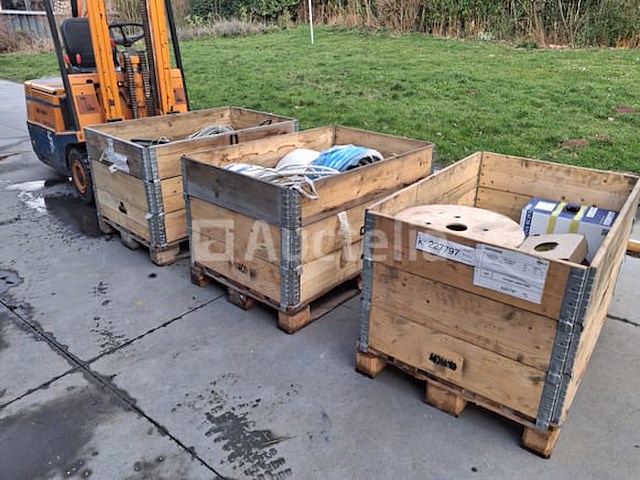 Kabels - afbeelding 12 van  12