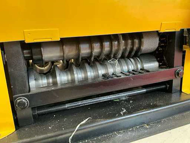 Kabelstripmachine - afbeelding 8 van  9