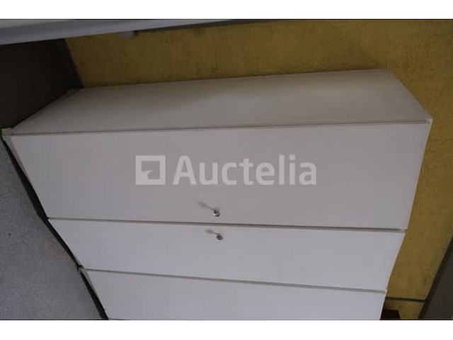 Kabinet met inhoud - afbeelding 13 van  18