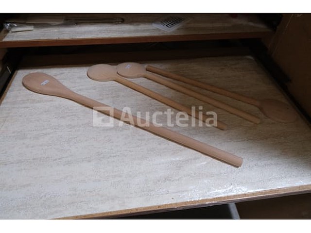 Kabinet met inhoud - afbeelding 15 van  18