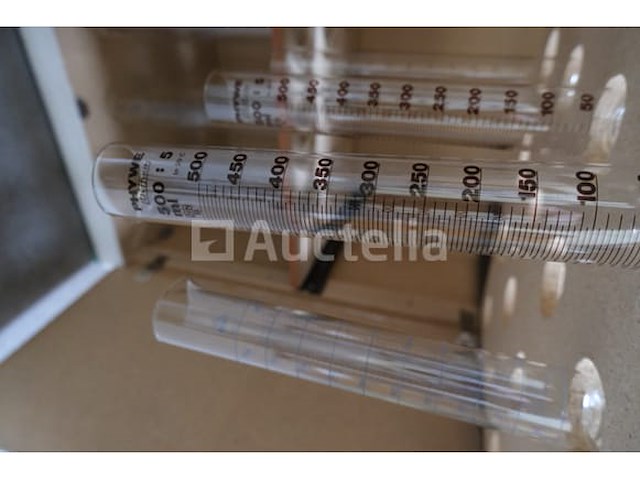 Kabinet met inhoud - afbeelding 4 van  18