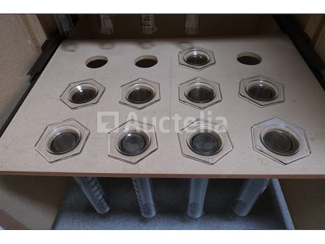 Kabinet met inhoud - afbeelding 10 van  18