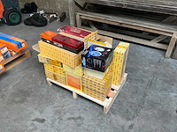 Kaders / glazen omhuizing autoverlichting - afbeelding 1 van  5