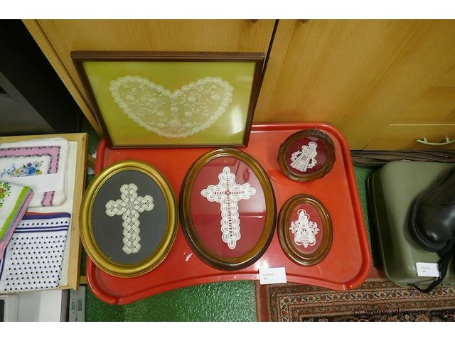 Kaders met kantwerkjes - afbeelding 1 van  1