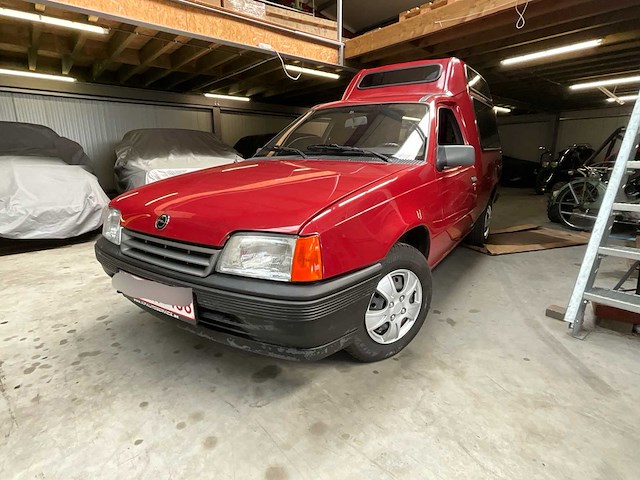 Kadett combo opel 1990 - afbeelding 1 van  39