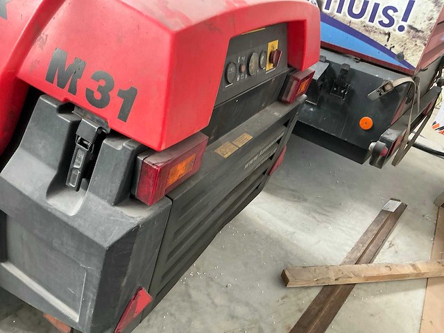 Kaeser m31 getrokken luchtcompressor - afbeelding 4 van  5