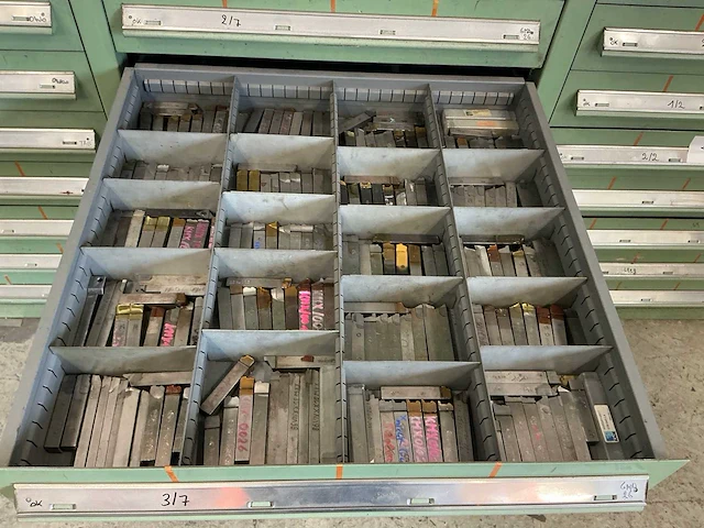 Kage grote partij draaibeitels - afbeelding 3 van  7