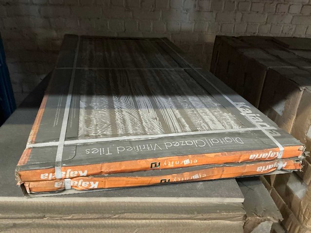 Kajaria partij natuursteentegels - afbeelding 1 van  3