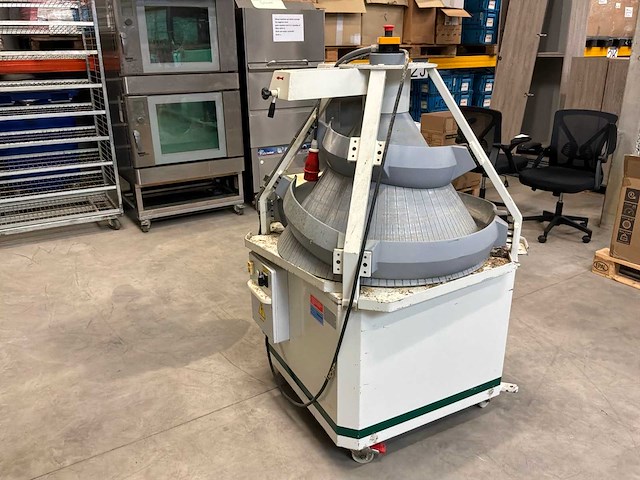 Kalmeijer as1 kegelopboller - afbeelding 1 van  2