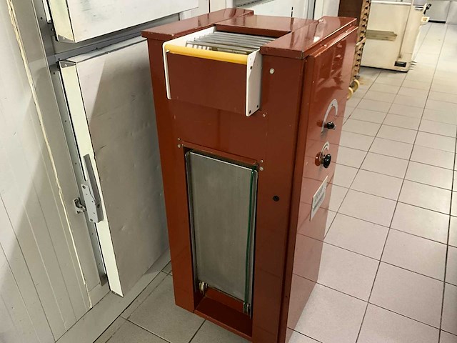 Kalmeijer speculaasmachine / koekjesvormmachine - functioneel - afbeelding 4 van  16