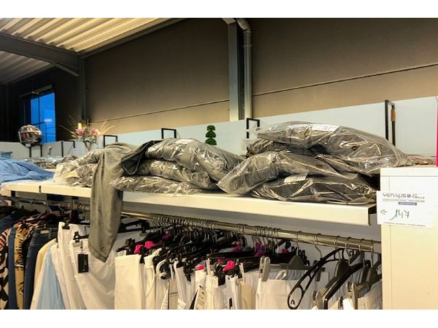 Kamerjassen dames en heren - afbeelding 8 van  9