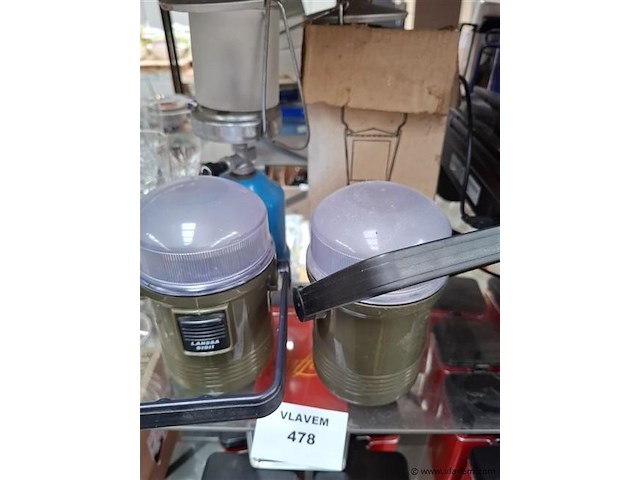 Kampeermateriaal - afbeelding 1 van  2