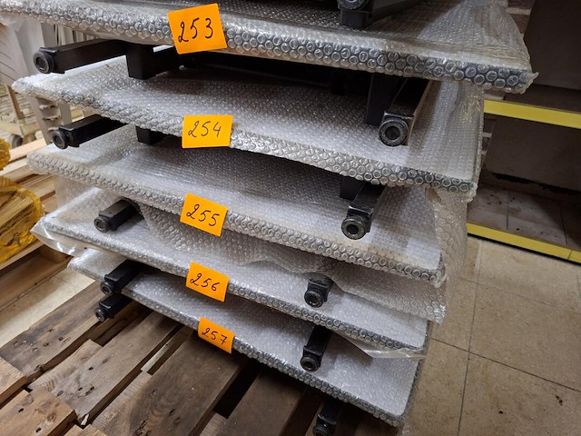 Kampeertafel (nieuw ) - afbeelding 3 van  3