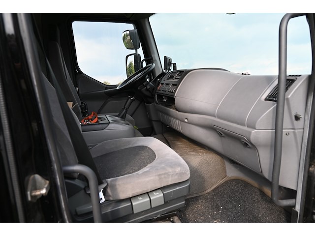 Kampeerwagen daf fa lf45 - afbeelding 25 van  26