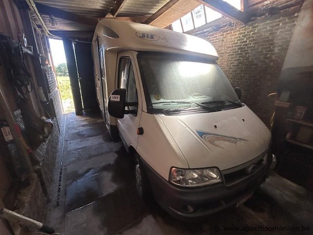 Kampeerwagen maesss focus t62 , zfa24400007198370, 2800cm³, 94kw, diesel, euro 3, 1e insch 03/2006, 124552km vlgs ltst keuring, kentekenbewijs, keuring, identificatieverslag, 1 sleutel - afbeelding 1 van  12