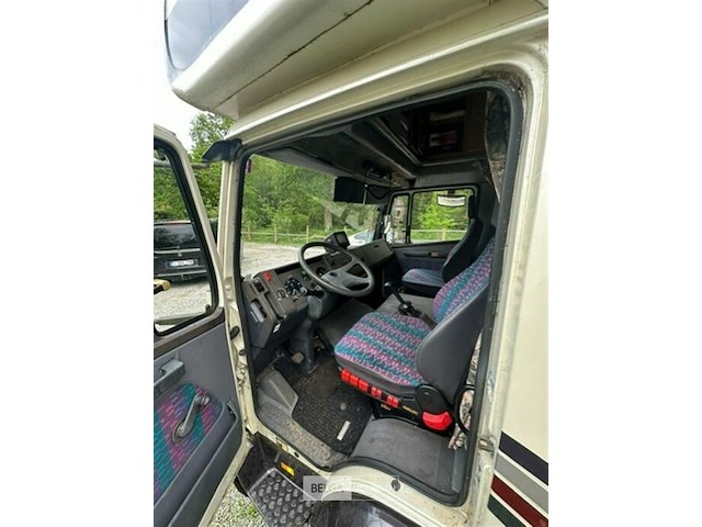 Kampeerwagen - afbeelding 23 van  28