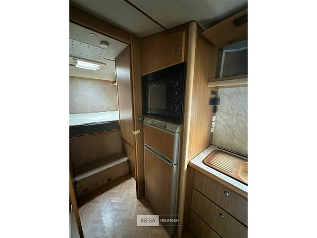 Kampeerwagen - afbeelding 5 van  28
