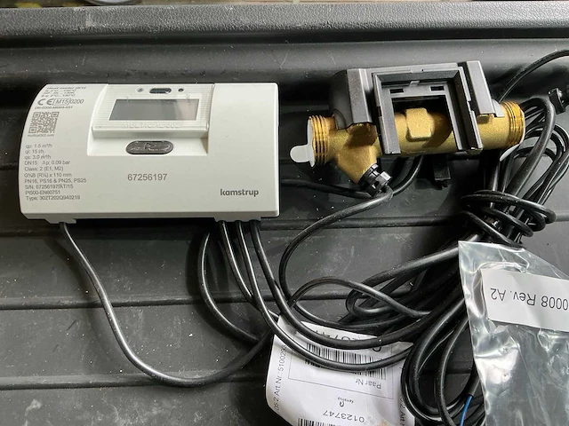 Kamstrup 67256197 sanitair digitale debietmeter (9x) - afbeelding 1 van  2