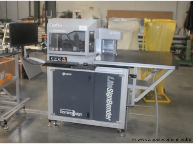 Kanaalbuigmachine dominosign l-lite signbender lsb-200, bouwjaar 2018, serienummer sc-18576, 0,69 kw, 220 v, 1 fasen, 1400x680x1550 mm, 490 kg, ce-gemarkeerd, monitor en toetsenbord, werking niet gekend - afbeelding 1 van  5