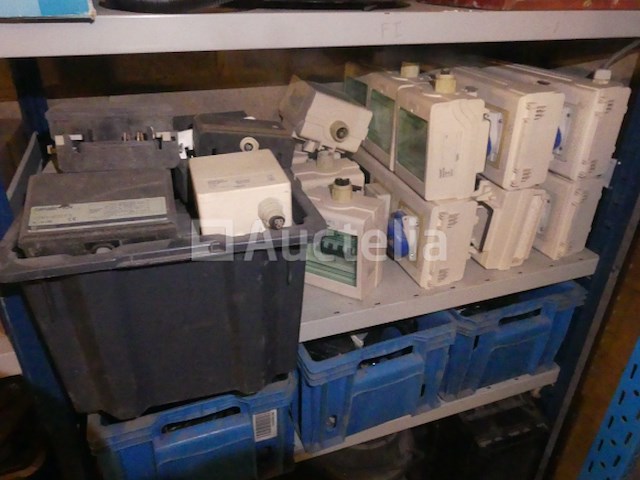 Kanalen voor elektrische kabel, 1 garagedeurmotor - afbeelding 14 van  15