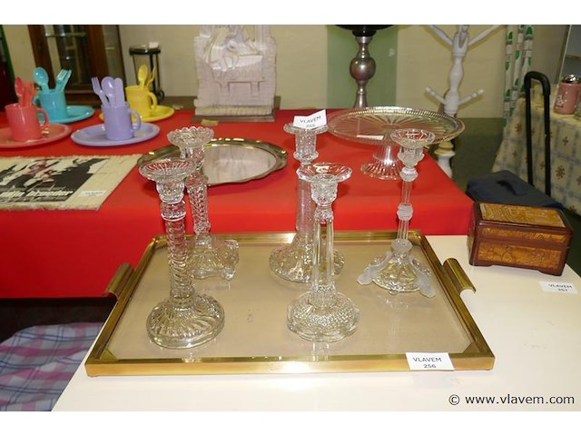 Kandelaars in oud glas - afbeelding 1 van  1