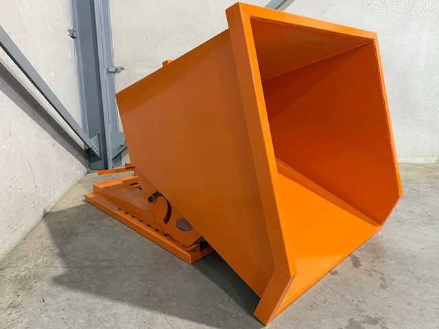 Kantelbak 765 liter - afbeelding 12 van  15
