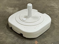 Kantelbare parasol (8x) - afbeelding 5 van  5