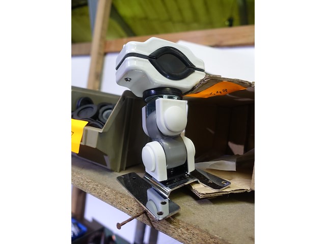 Kantelbare tv paalhouder - afbeelding 3 van  4