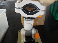 Kantelbare tv paalhouder - afbeelding 1 van  1