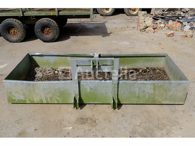 Kanteltray voor 3-punts chassis - afbeelding 2 van  5