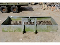 Kanteltray voor 3-punts chassis - afbeelding 2 van  5