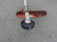 Kantenmaaier husqvarna - afbeelding 6 van  7