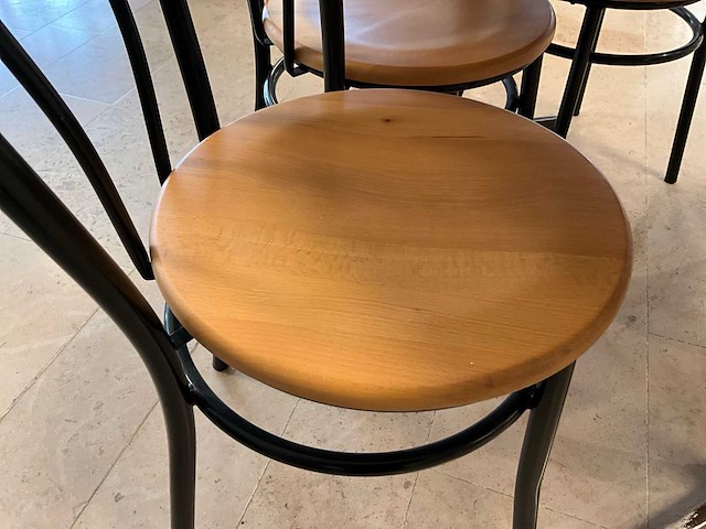 Kantinemeubilair - afbeelding 7 van  8