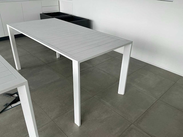 Kantinetafel - afbeelding 1 van  2