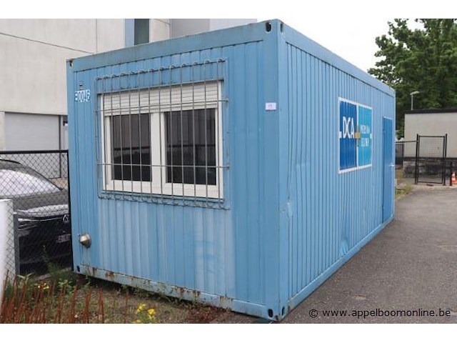 Kantoorcontainer, met raam, deur en ingebouwde kasten - afbeelding 1 van  5