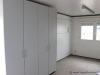 Kantoorcontainer, met raam, deur en ingebouwde kasten - afbeelding 3 van  5