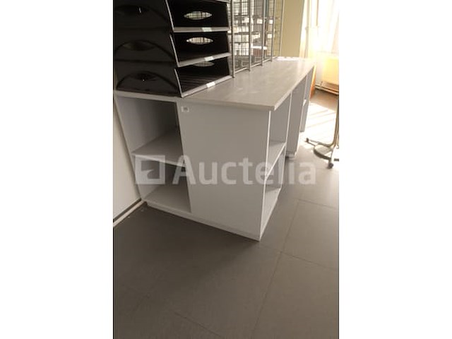 Kantoormeubilair + accessoires - afbeelding 6 van  12