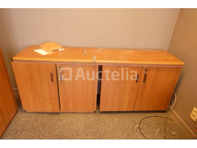 Kantoormeubilair + accessoires - afbeelding 1 van  12